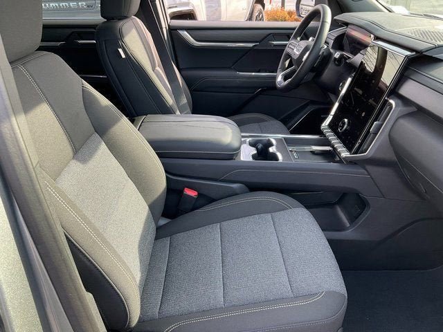 New 2025 GMC Acadia Elevation w/ Black Edition FWD image 19