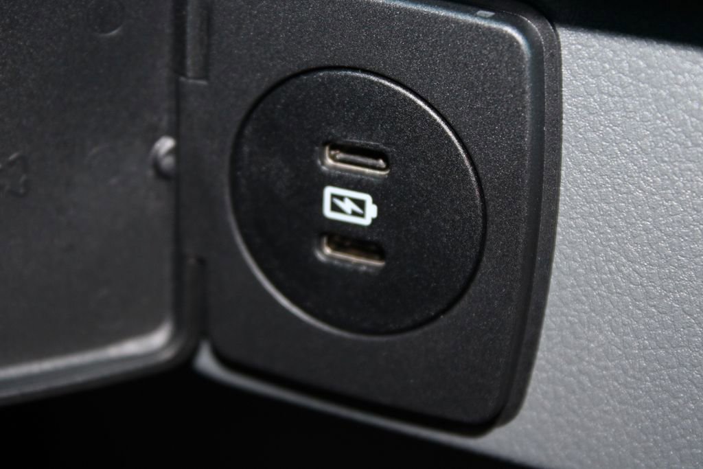 Used 2024 Ford F150 XLT w/ Mobile Office Package image 34