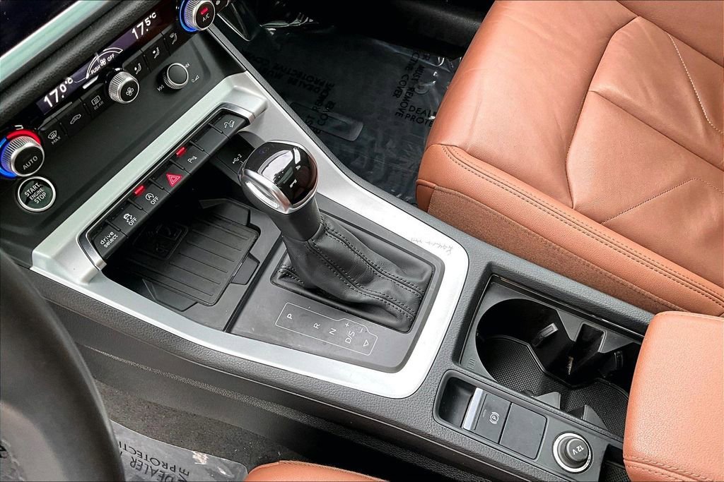 Used 2021 Audi Q3 2.0T Premium Plus w/ Premium Plus Package AWD/4WD image 18