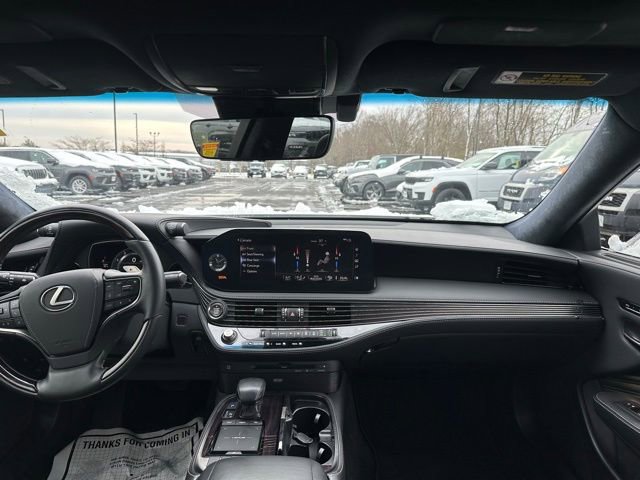 Used 2021 Lexus LS 500 AWD w/ Interior Upgrade Package image 29