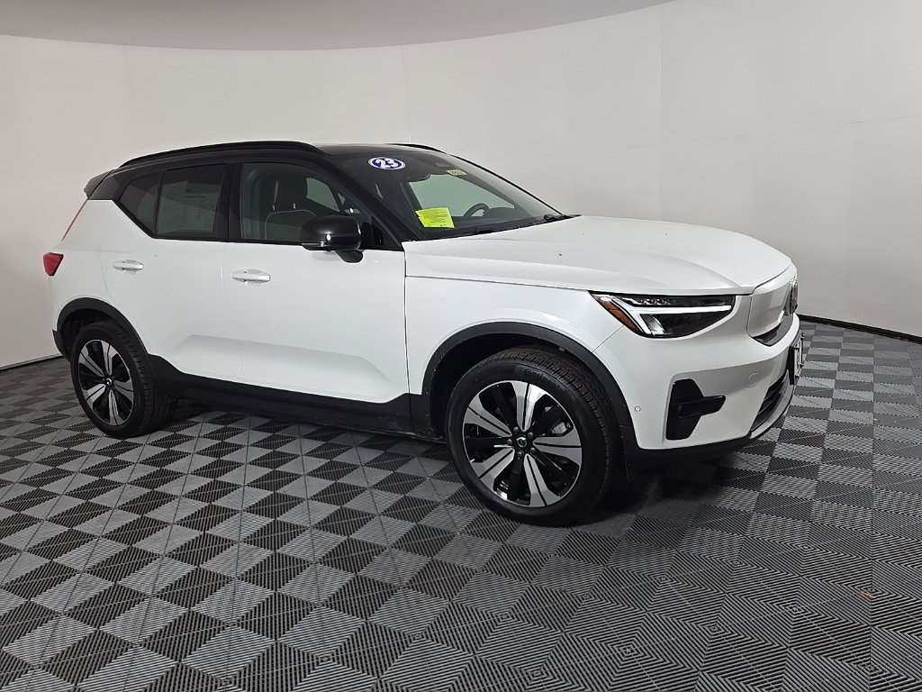 Certified 2023 Volvo XC40 Recharge Plus w/ Protection Package Premier image 5