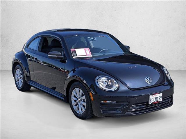 Used 2018 Volkswagen Beetle 2.0T Coast FWD image 3