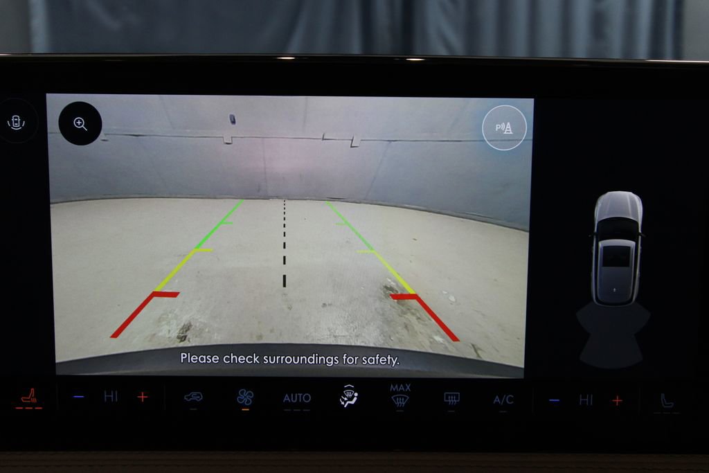 Used 2025 Lincoln Corsair Grand Touring w/ Towing Package image 13