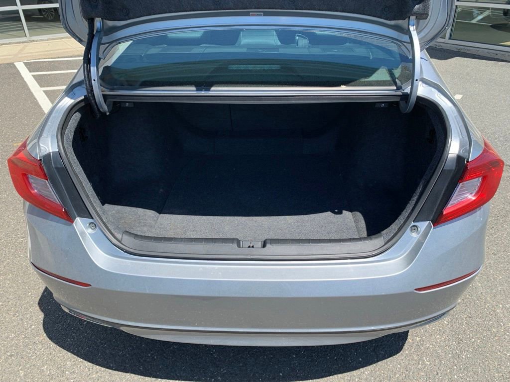 Used 2019 Honda Accord EX image 24
