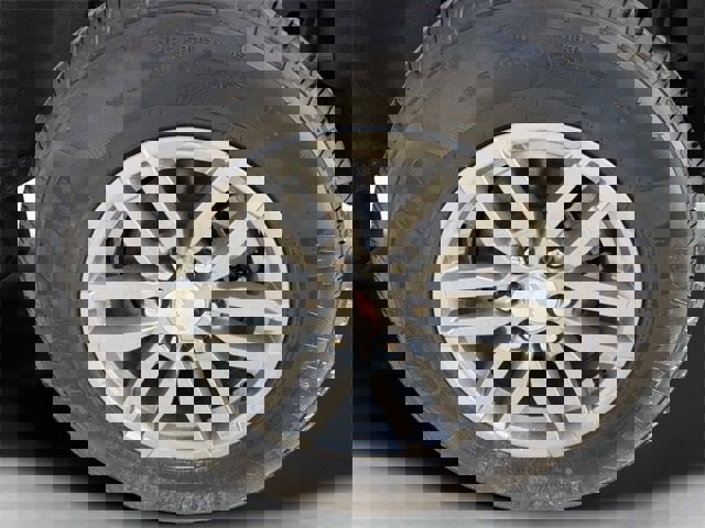 New 2025 Chevrolet Colorado LT image 30