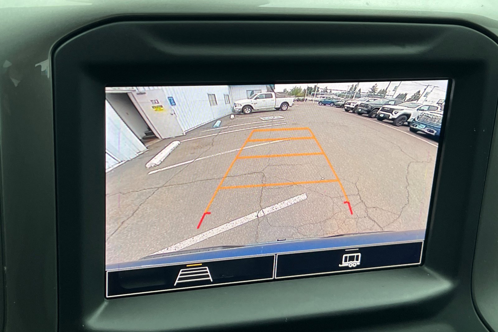 Used 2024 Chevrolet Silverado 1500 Custom image 15