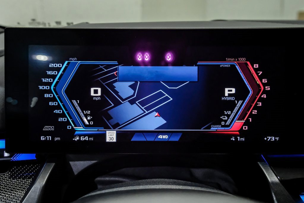 Used 2025 BMW M5 w/ Carbon Package image 17