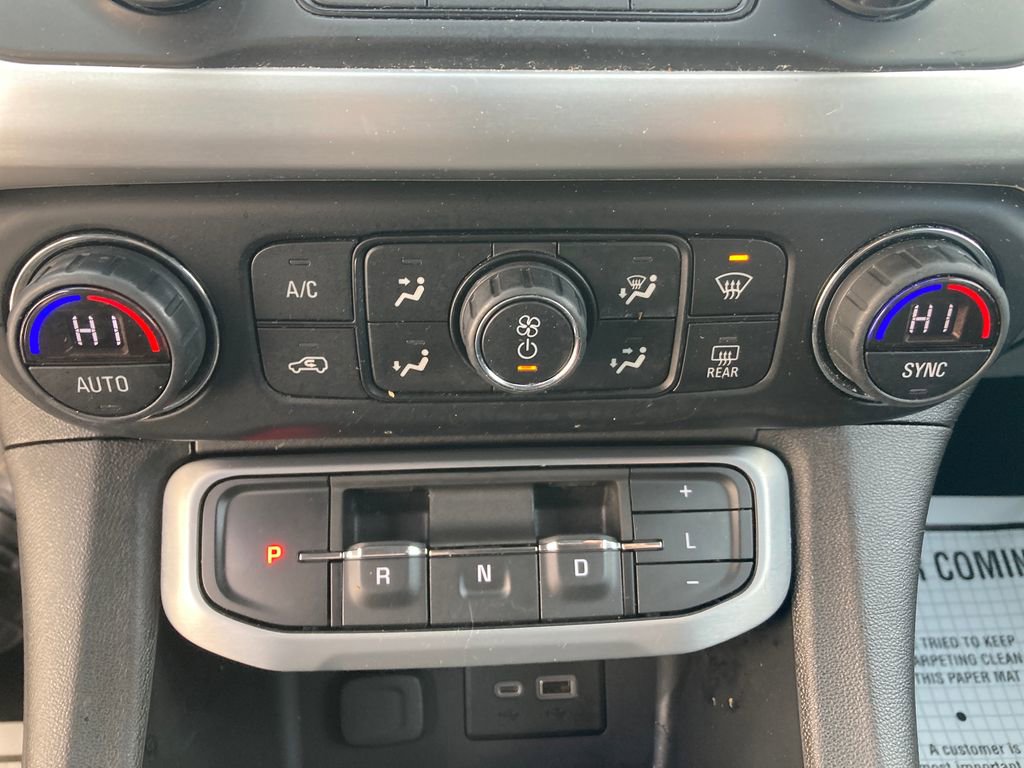 Used 2021 GMC Acadia SLE w/ Driver Convenience Package image 25