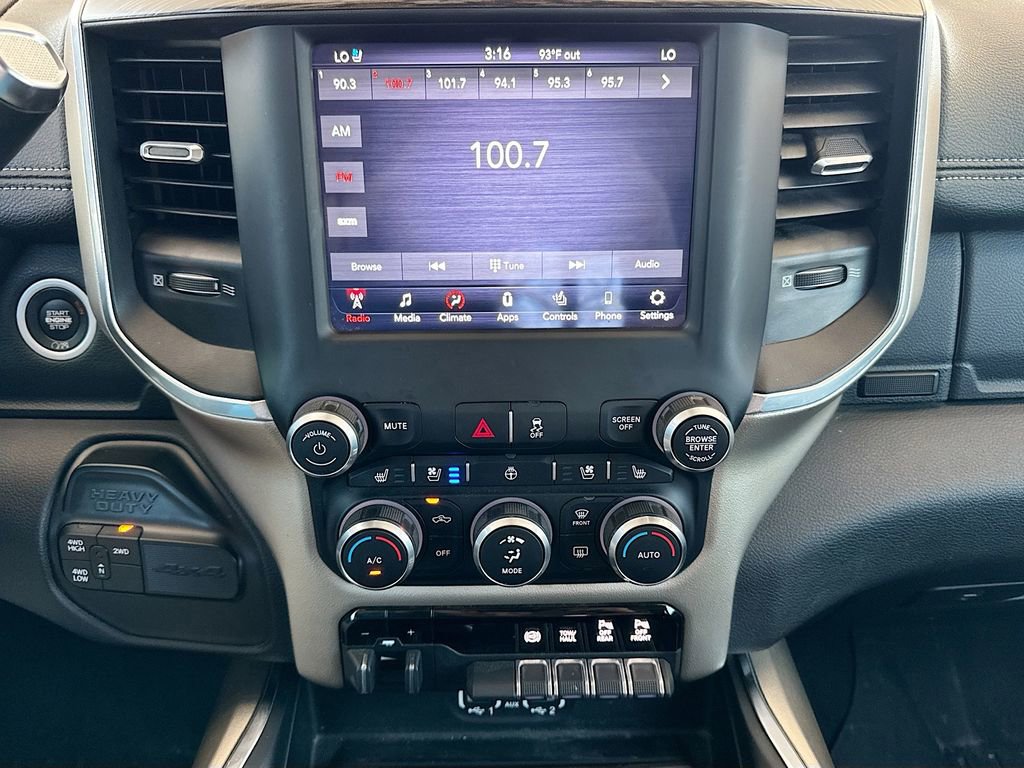 Used 2020 RAM 3500 Laramie AWD/4WD image 17