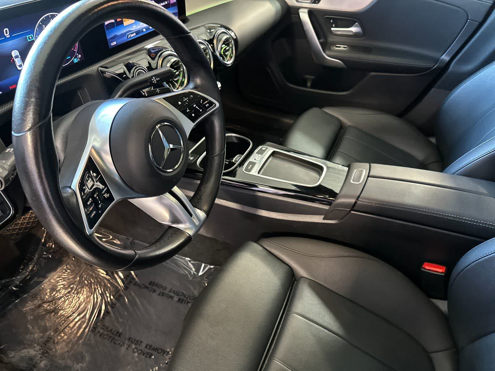 Used 2025 Mercedes-Benz CLA 250 image 12