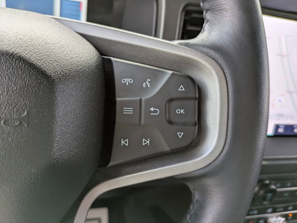 Used 2024 Ford Bronco Badlands image 18