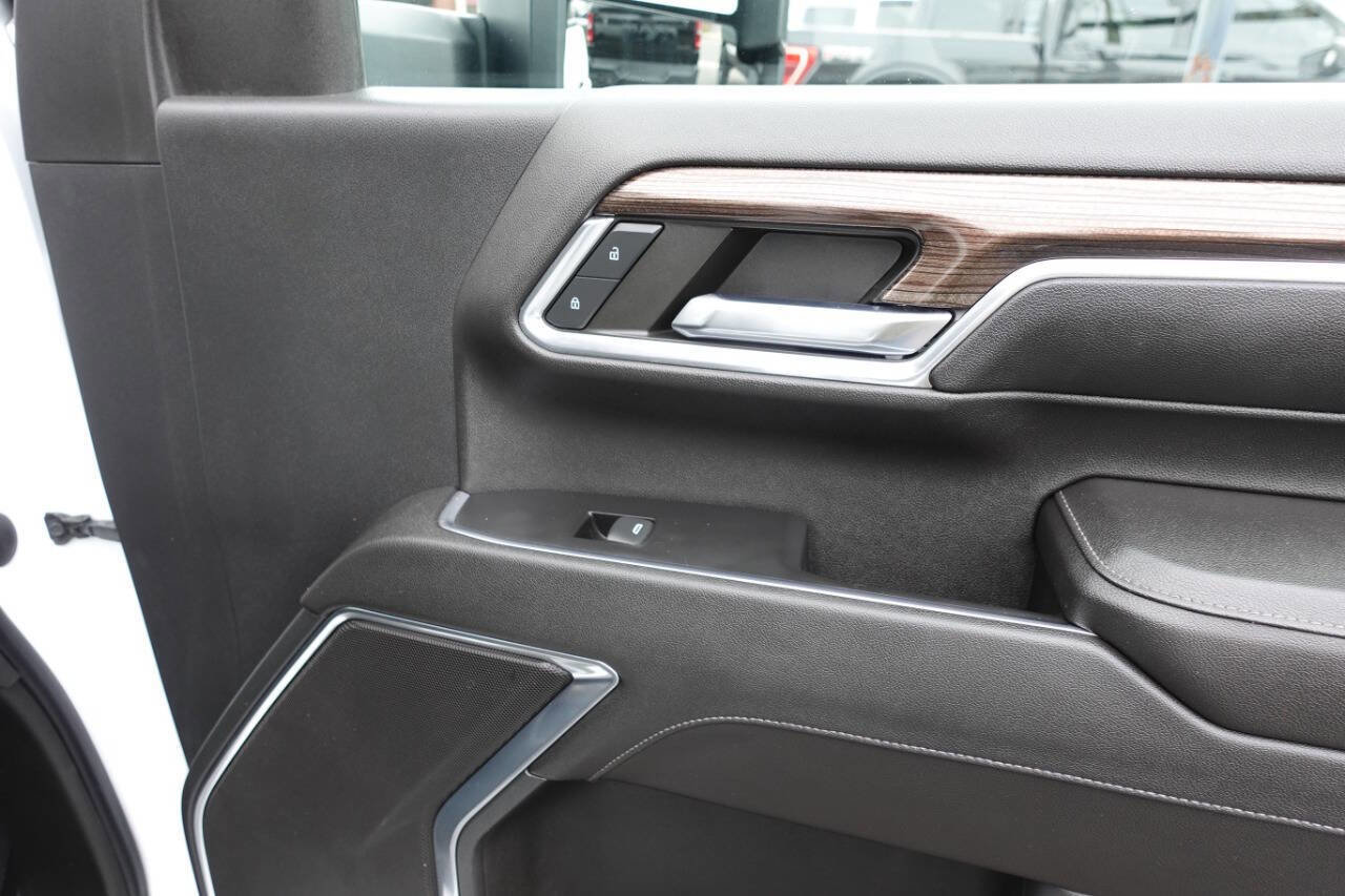 Used 2024 Chevrolet Silverado 2500 LT w/ All Star Edition image 37