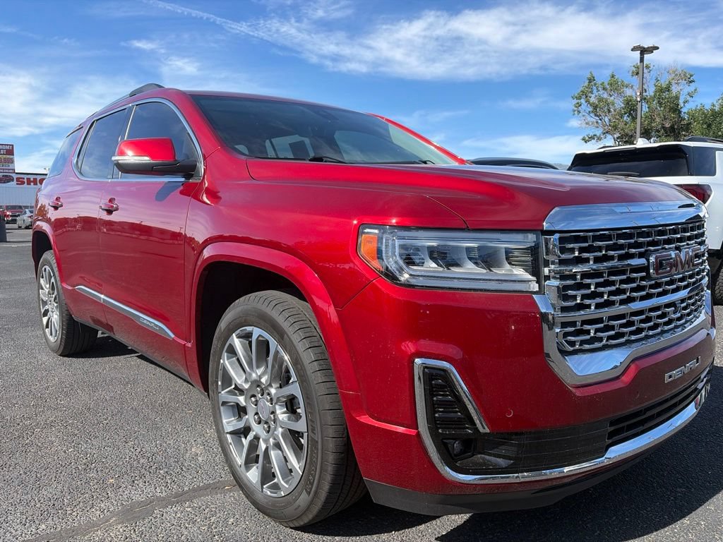 Used 2023 GMC Acadia Denali w/ Denali Ultimate Package FWD image 8
