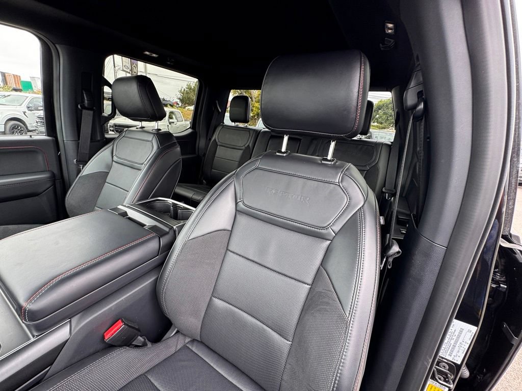 Used 2025 Ford F150 Raptor AWD/4WD image 19