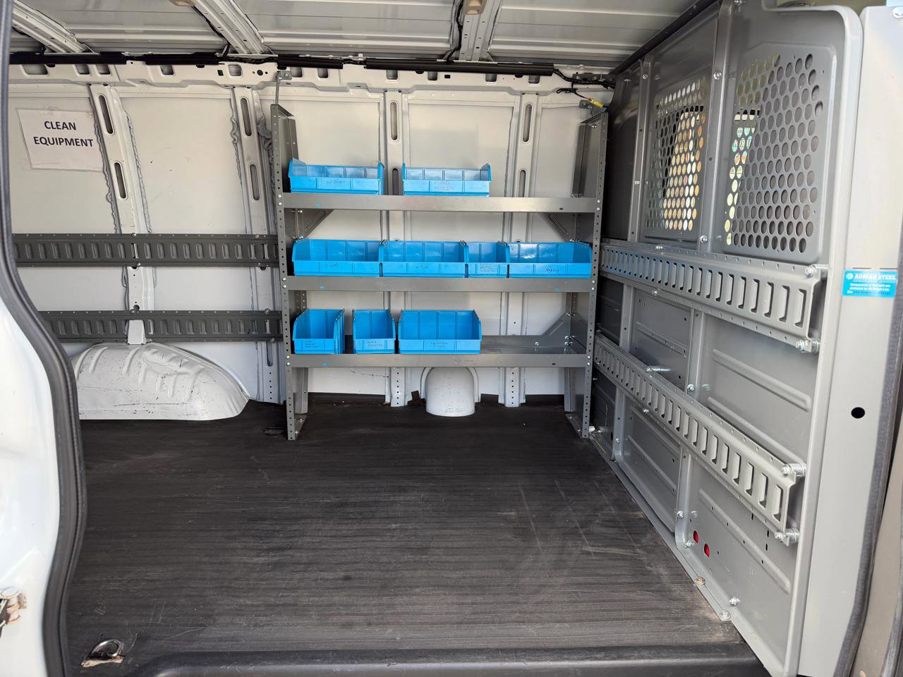 Used 2021 Chevrolet Express 2500 w/ Communications Package image 17