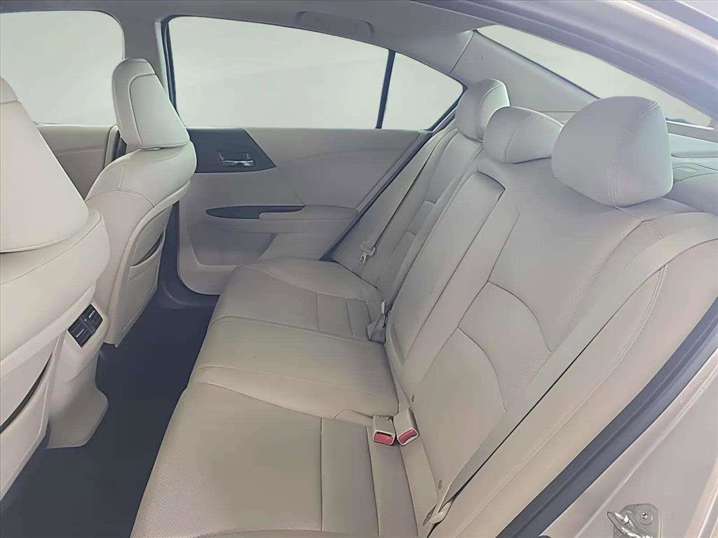 Used 2013 Honda Accord EX-L image 18