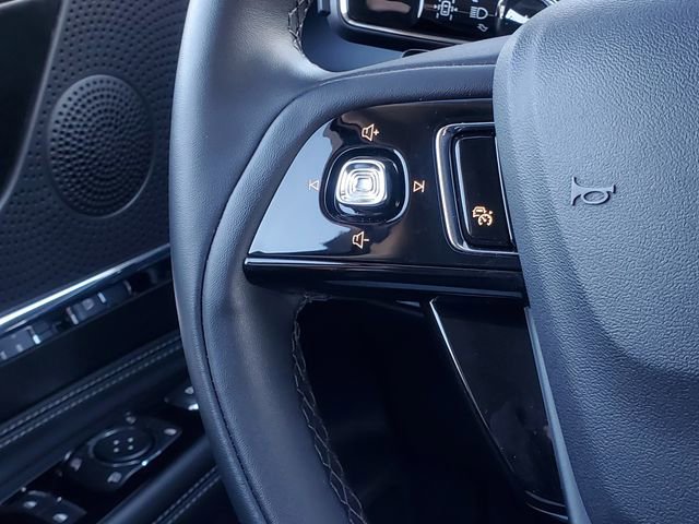 Certified 2024 Lincoln Corsair AWD w/ Equipment Group 101A image 15