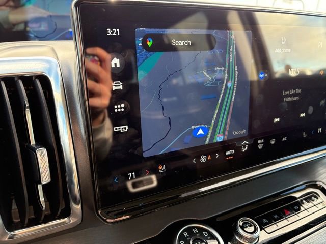 Used 2025 Ford Expedition Platinum image 31