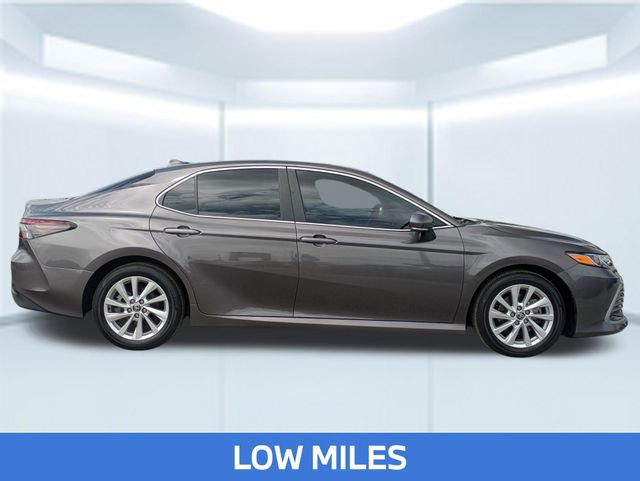 Used 2023 Toyota Camry LE w/ Convenience Package image 8