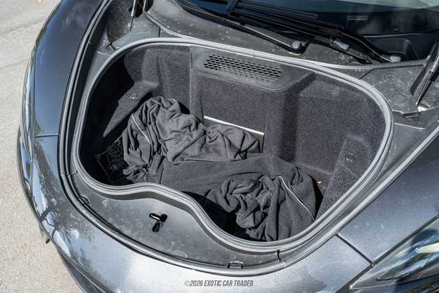 Used 2018 McLaren 570S Spider image 42