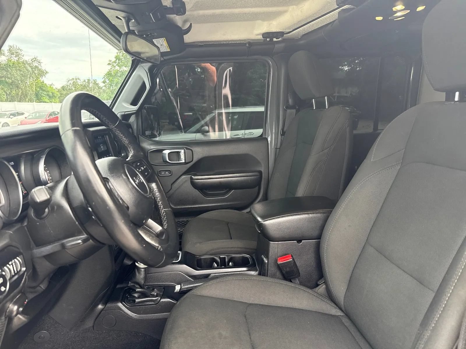 Used 2021 Jeep Gladiator Sport AWD/4WD image 12
