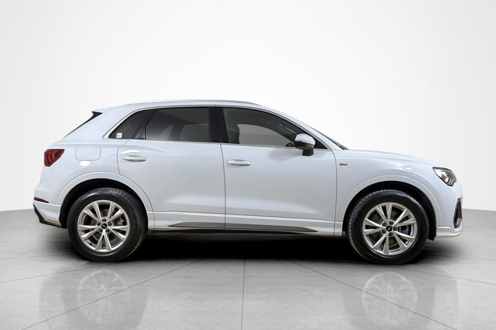 Used 2022 Audi Q3 2.0T Premium Plus AWD/4WD image 6