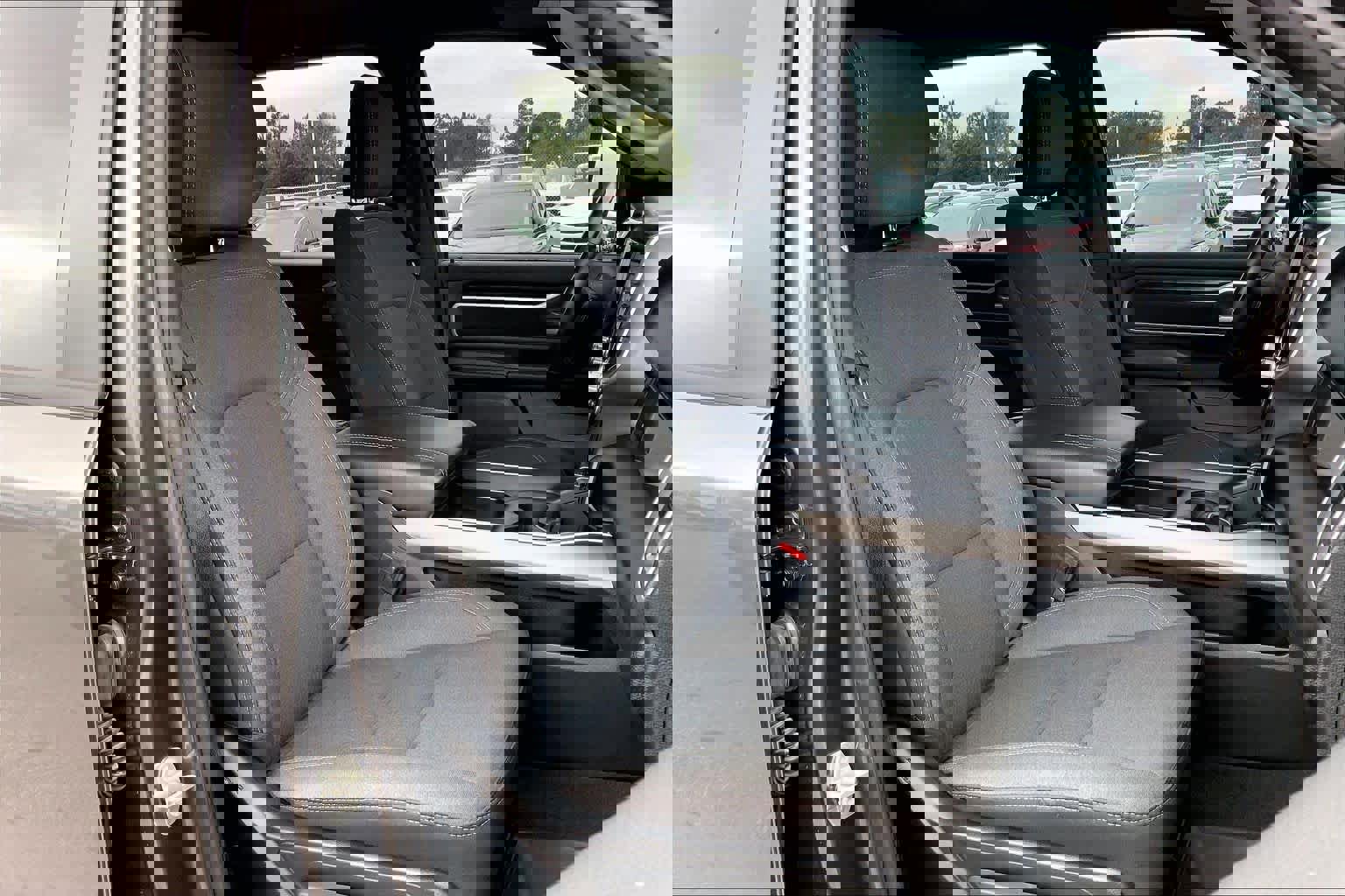 Used 2023 RAM 1500 Big Horn image 8