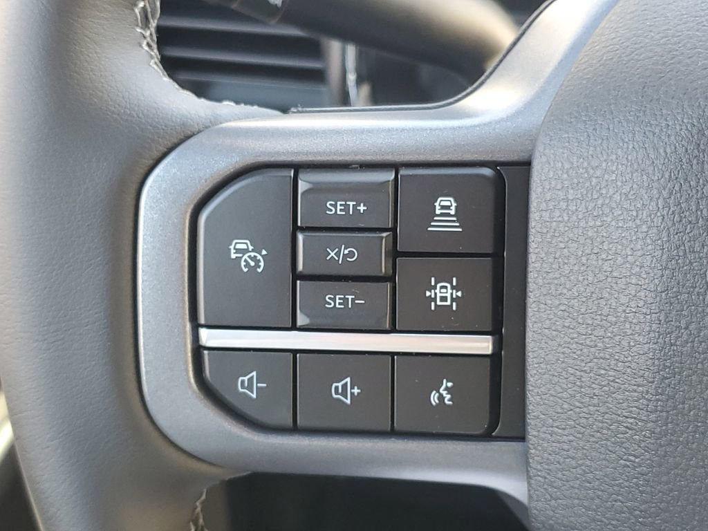 New 2026 Ford F350 Lariat image 10