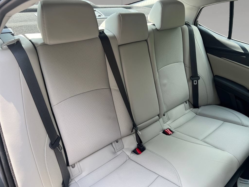New 2026 Toyota Camry XLE w/ Premium Package AWD/4WD image 18
