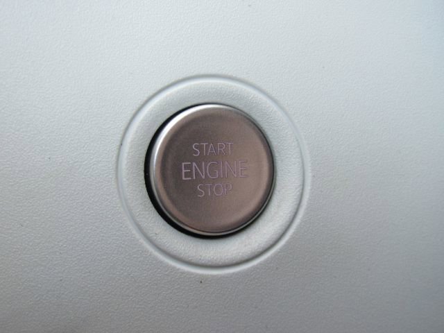 Used 2021 Volkswagen ID.4 1st Edition image 42