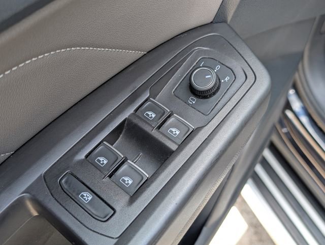 Used 2022 Volkswagen Atlas SEL Premium image 11