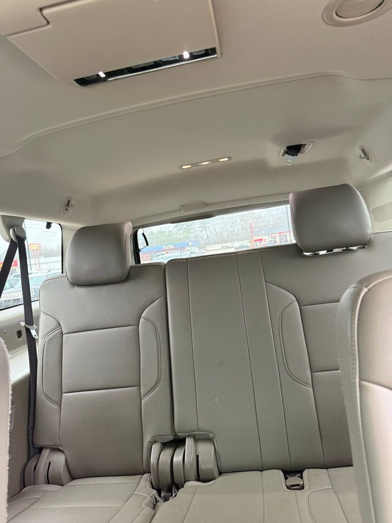 Used 2020 GMC Yukon XL SLT w/ Premium Edition image 13