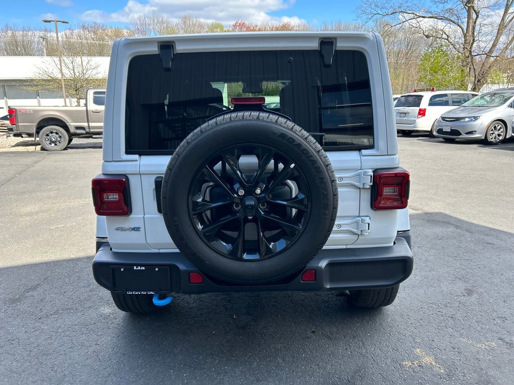 Used 2024 Jeep Wrangler Unlimited Sahara AWD/4WD image 5