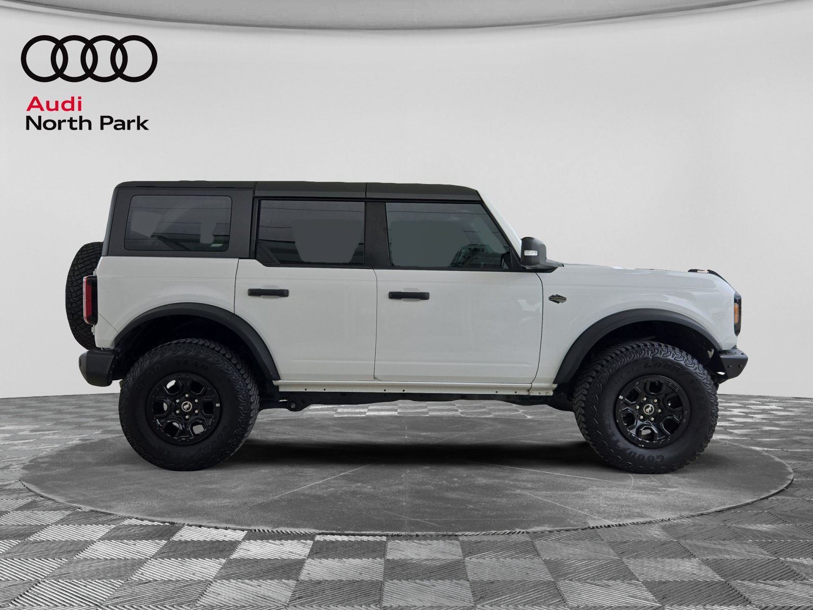 Used 2022 Ford Bronco Wildtrak AWD/4WD image 6
