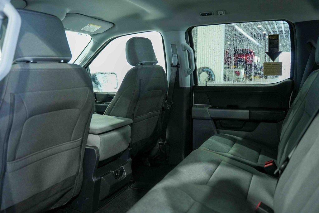 Used 2024 Ford F150 XLT image 19