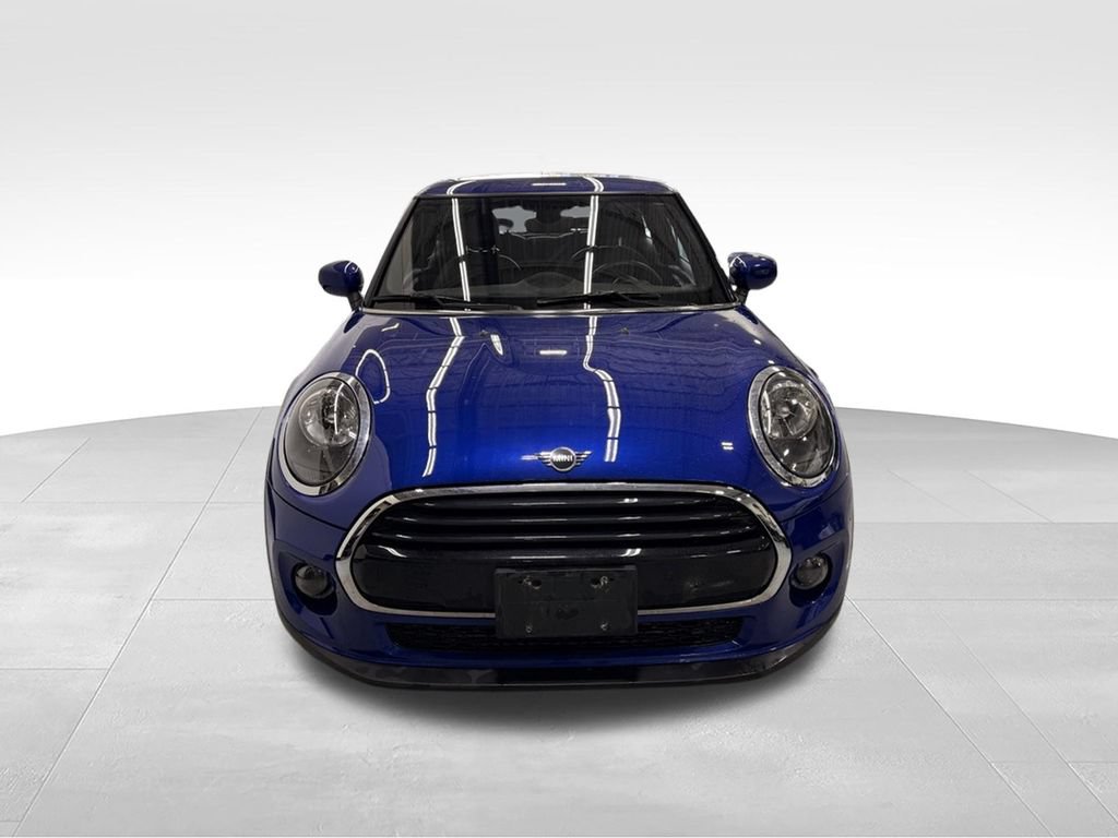 Used 2020 MINI Cooper 2-Door Hardtop FWD image 8