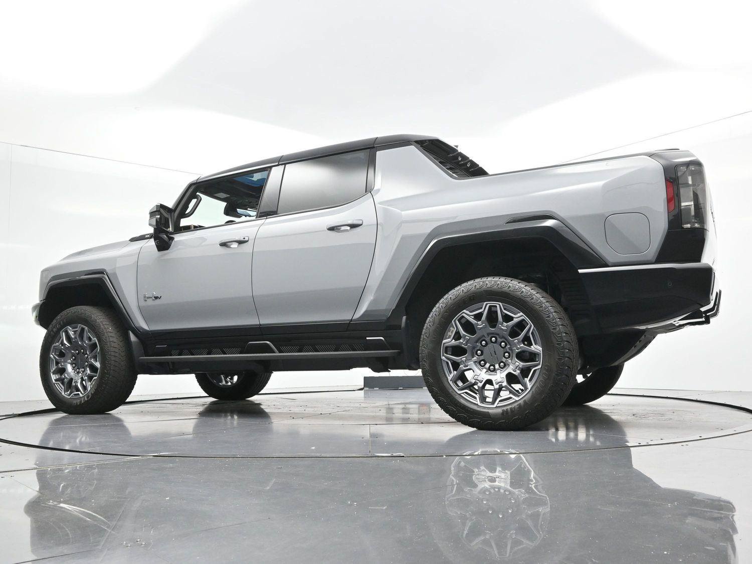 Used 2024 GMC Hummer EV 3X AWD/4WD image 51