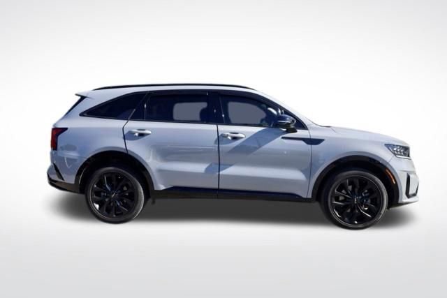 Used 2023 Kia Sorento SX image 12
