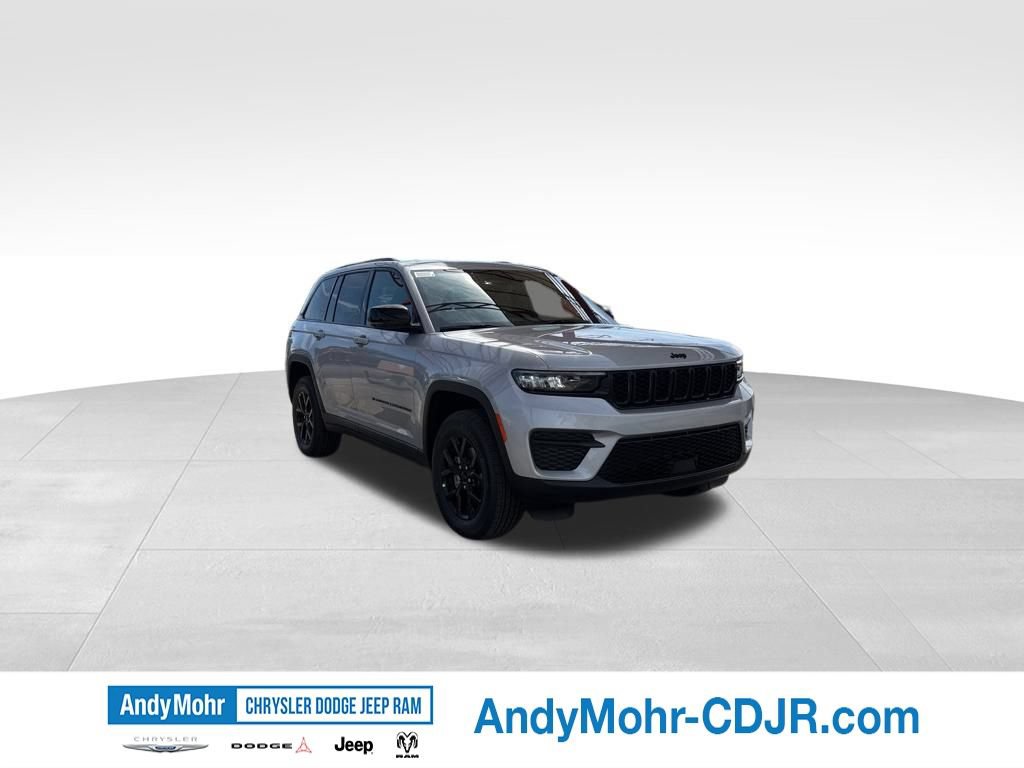 New 2025 Jeep Grand Cherokee Altitude AWD/4WD 360° Tour