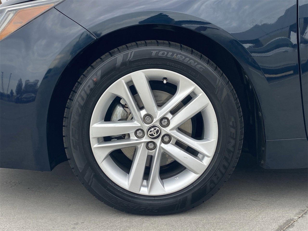 Used 2019 Toyota Corolla SE image 9