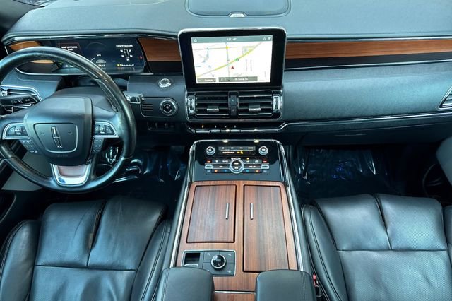 Used 2020 Lincoln Navigator L Reserve w/ Equipment Group 208A Reserve image 15