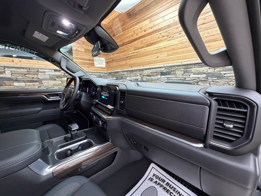 Used 2026 Chevrolet Silverado 1500 LT Trail Boss w/ Safety Package image 14