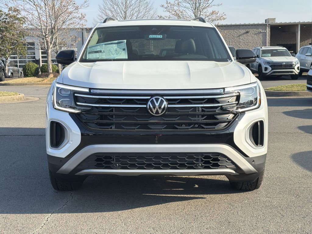 New 2026 Volkswagen Atlas Peak Edition AWD/4WD image 8