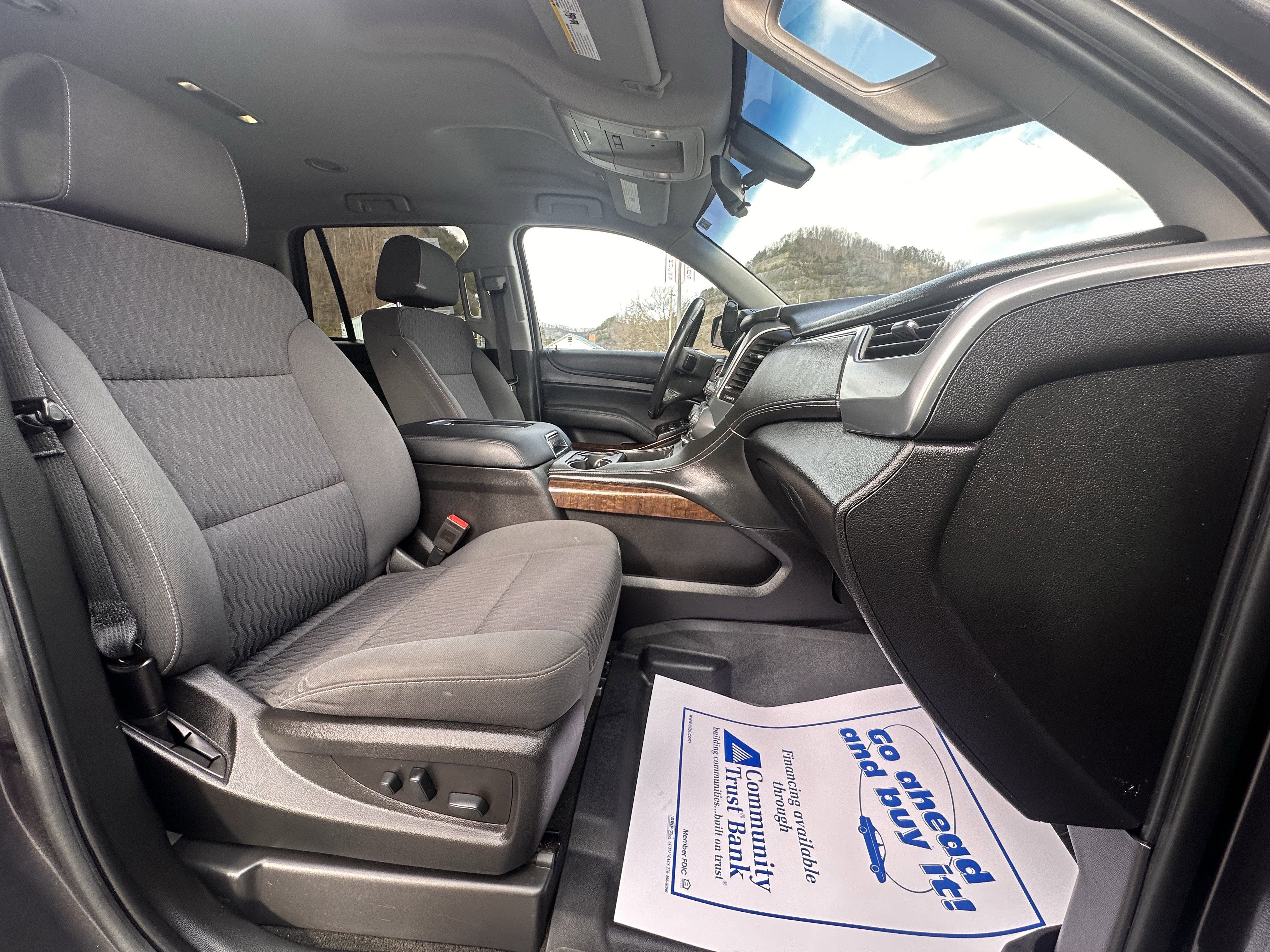 Used 2018 Chevrolet Tahoe LS w/ All-Season Package image 30