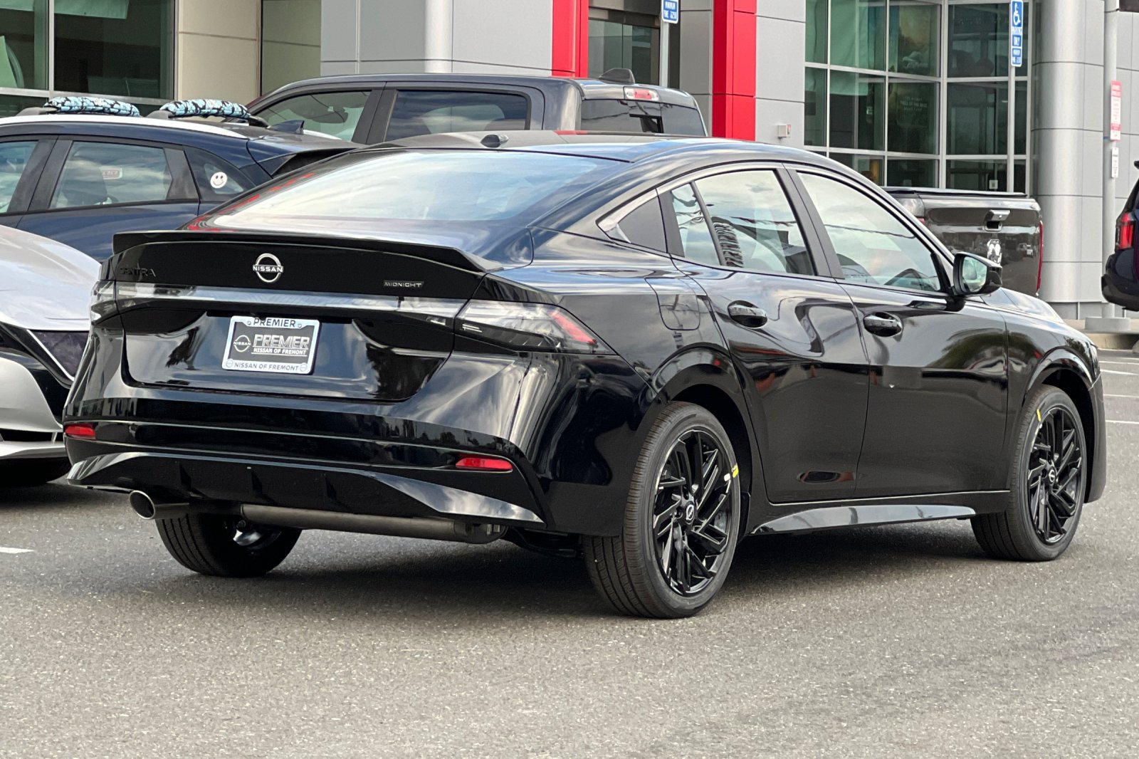 New 2027 Nissan Sentra SR w/ SR All Weather Package FWD image 4