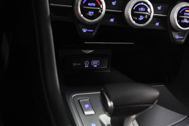 Used 2019 Genesis G70 2.0T Advanced w/ Elite Package AWD/4WD image 16