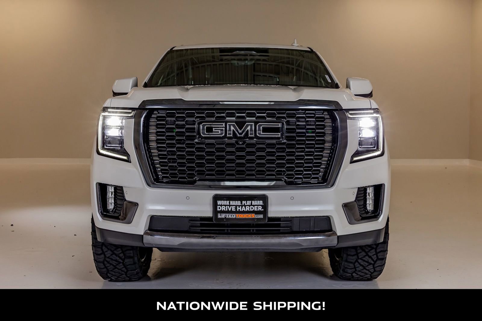 Used 2024 GMC Yukon Denali Ultimate AWD/4WD image 4