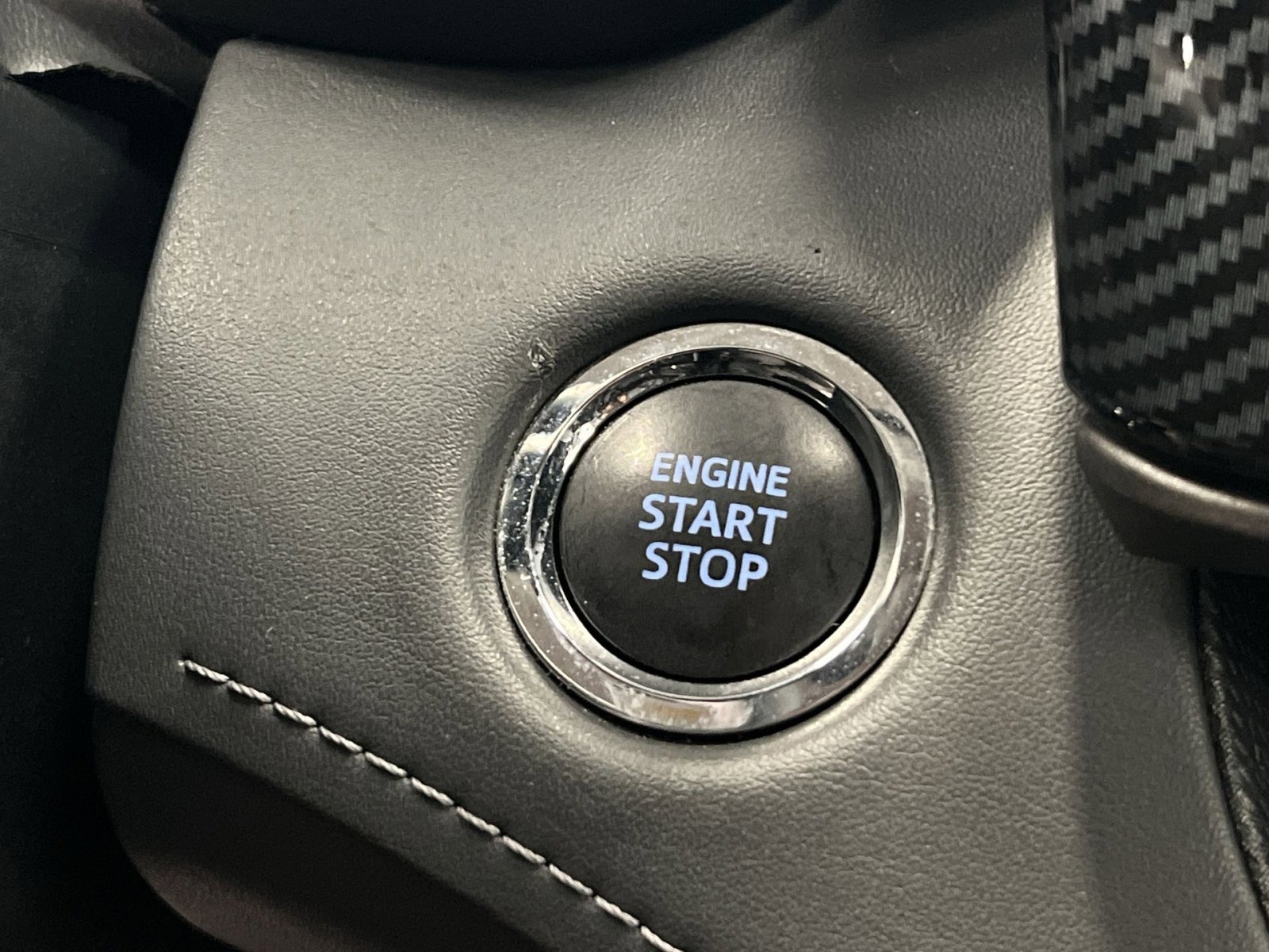 Used 2022 Toyota Highlander XLE image 30