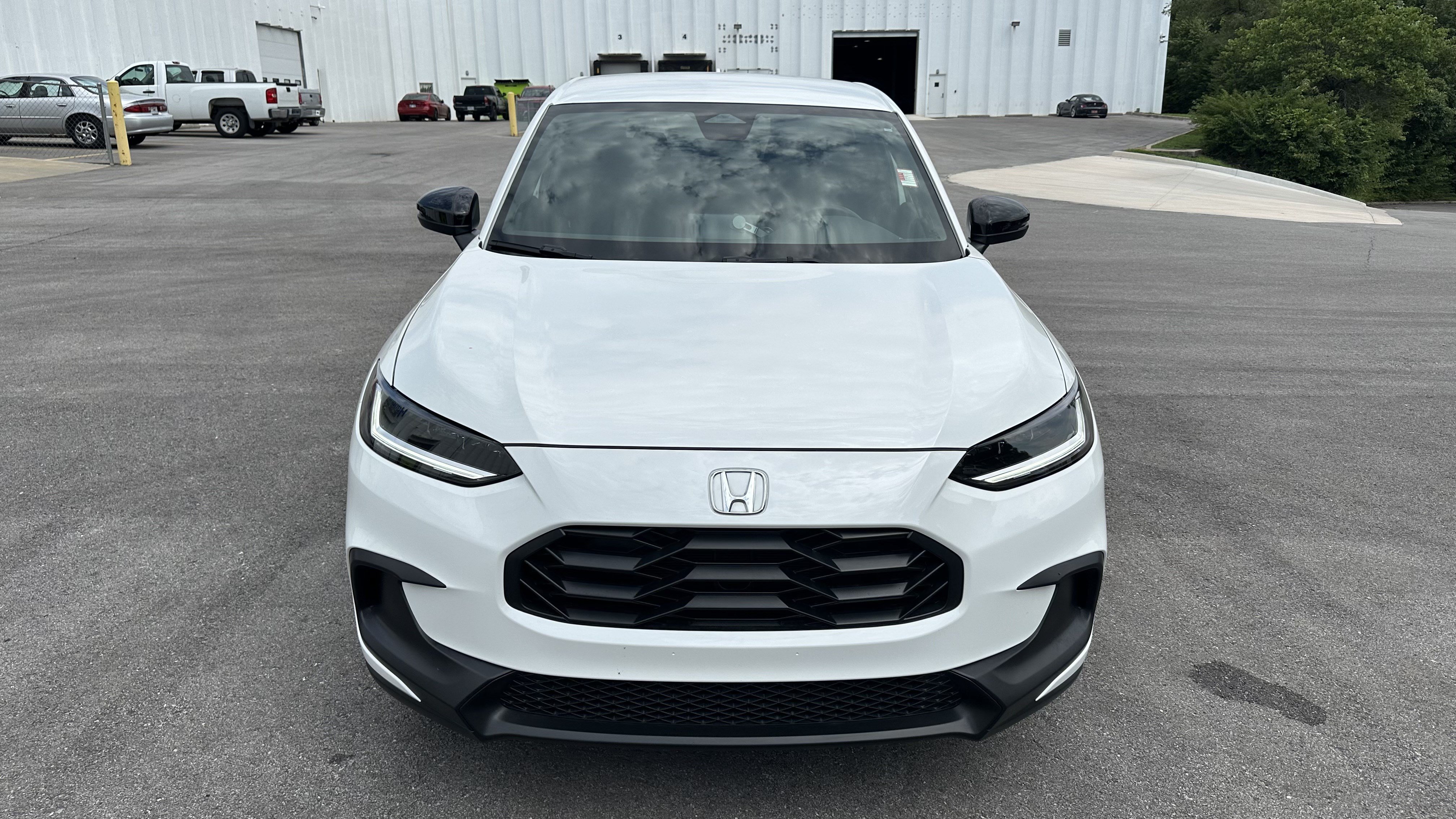 Used 2024 Honda HR-V Sport image 3