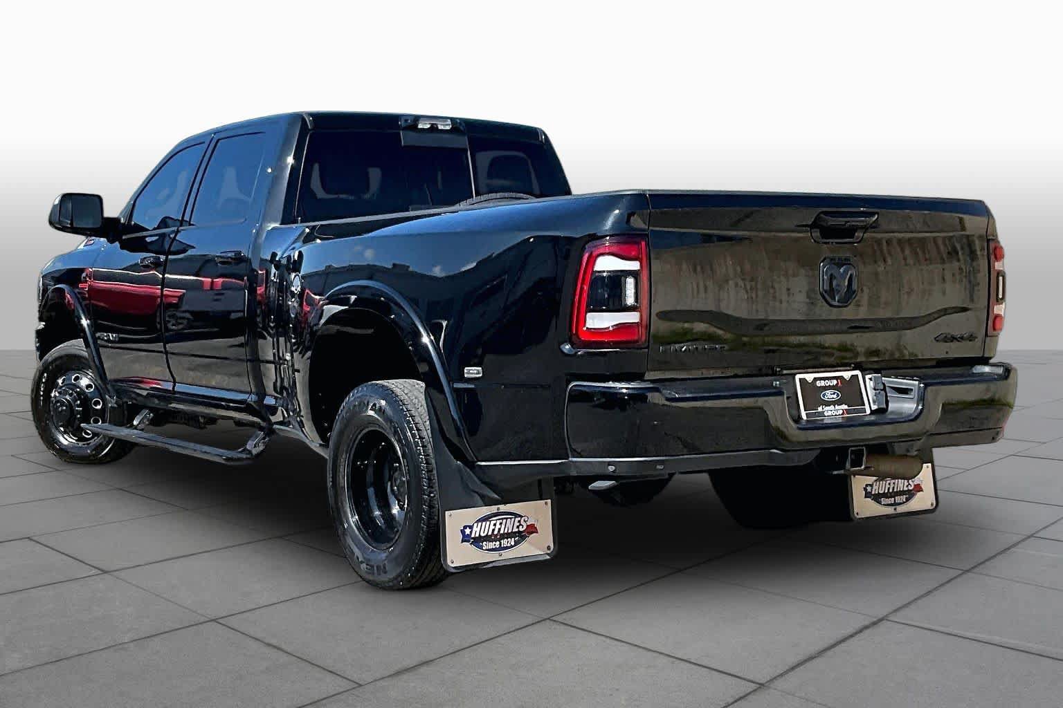 Used 2022 RAM 3500 Limited AWD/4WD image 6